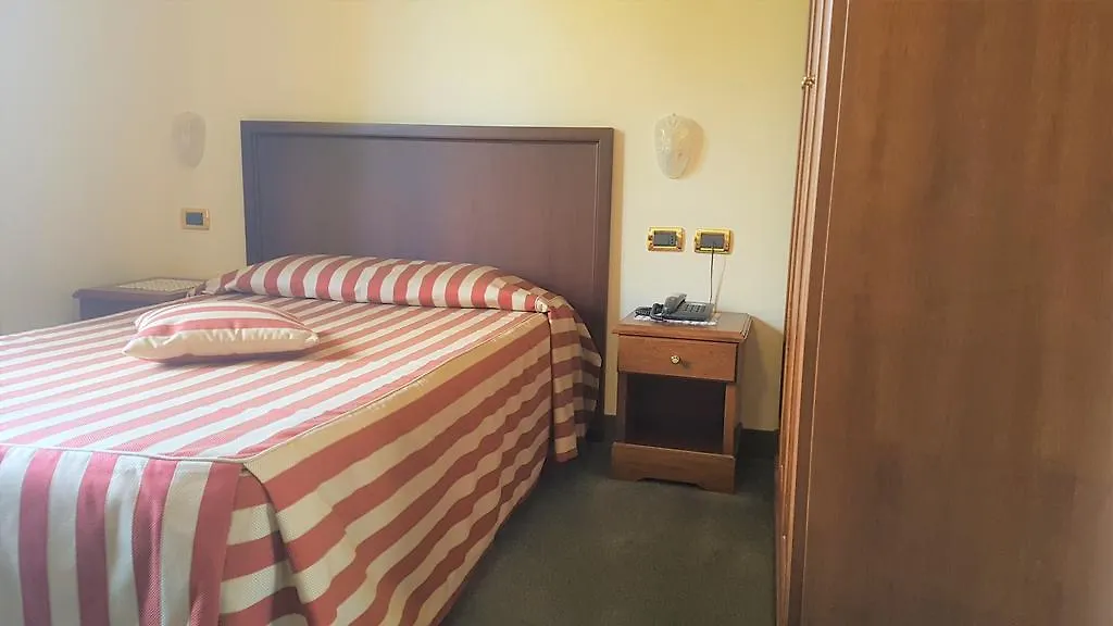 Eurohotel Mountain Wellness Castione della Presolana 4*,  Itálie