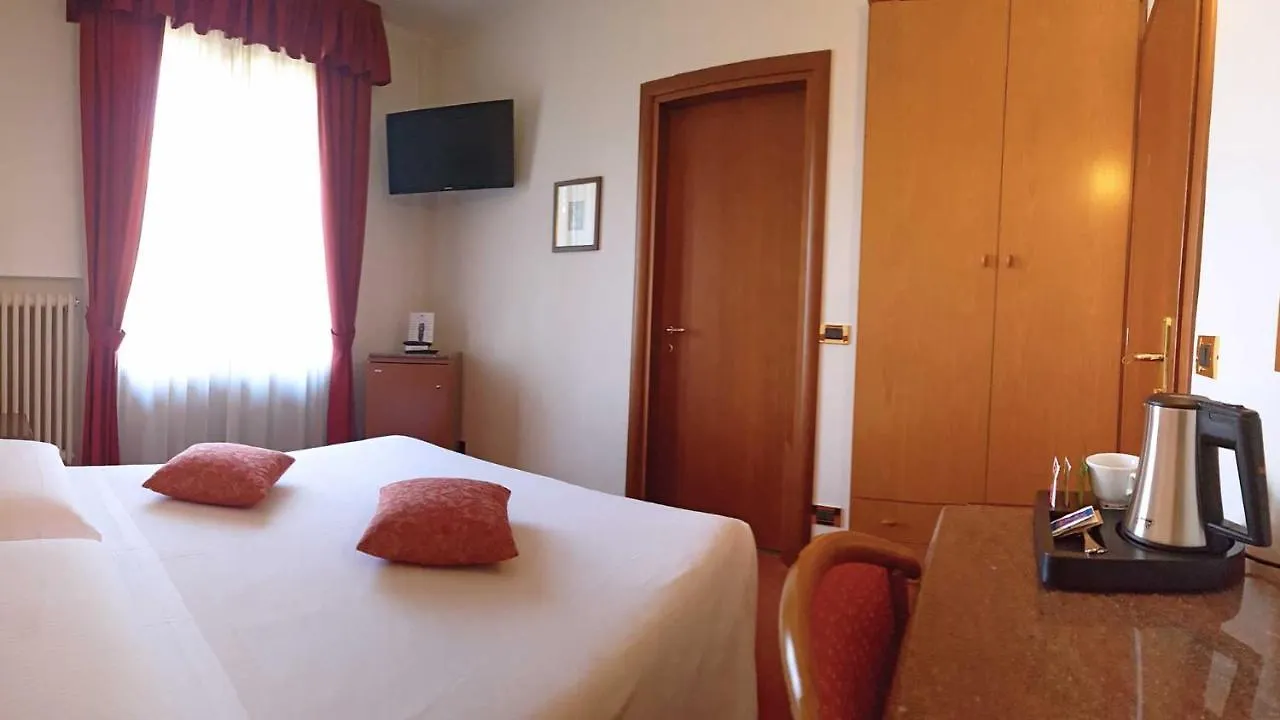 Eurohotel Mountain Wellness Castione della Presolana 4*,  Ιταλία